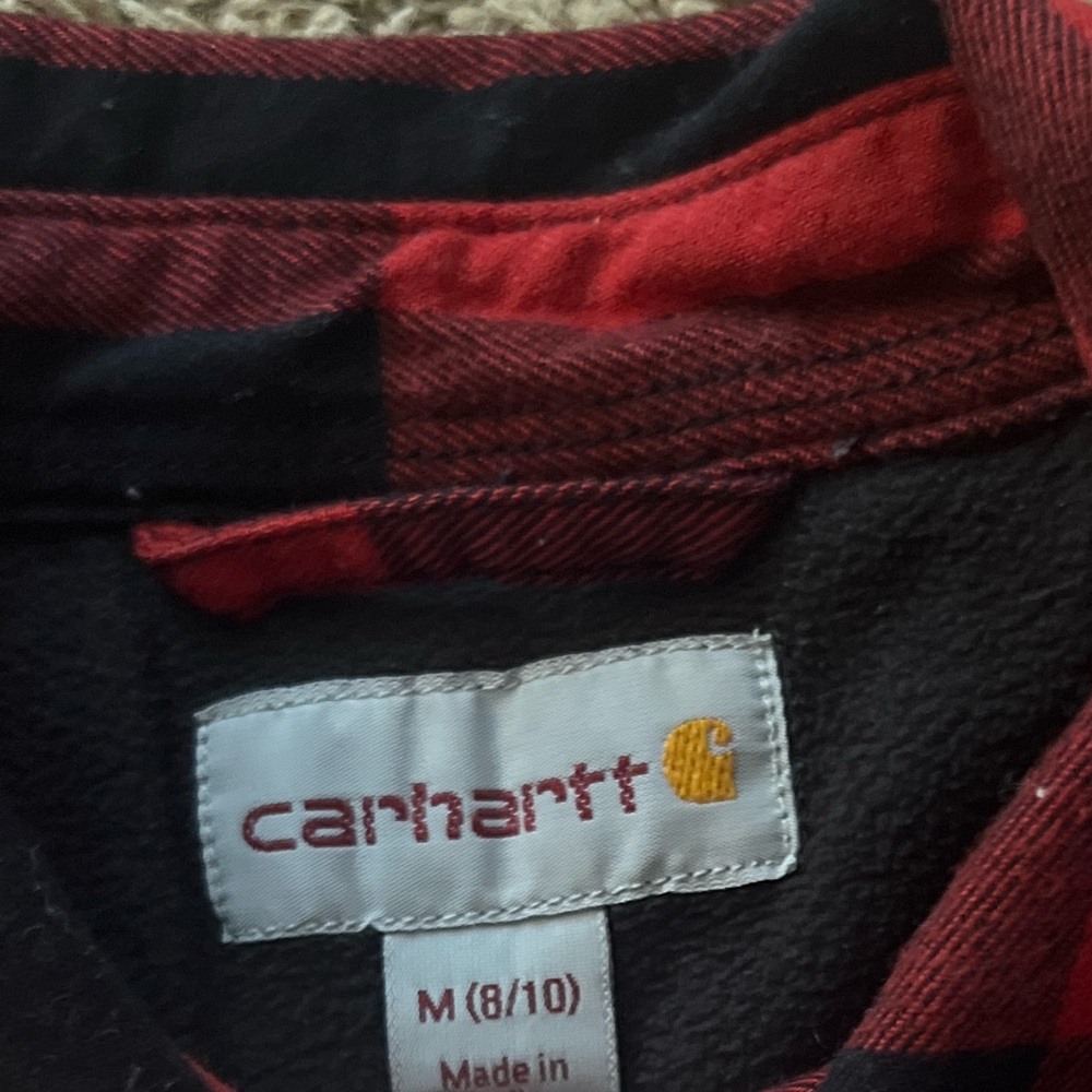 Carhartt
Women’s 
Medium 
Red/Black Plaid
Flannel Fleece lined Shirt/jacket - Picture 13 of 13